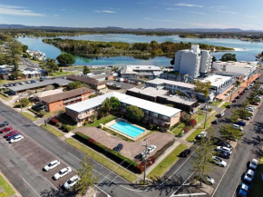 Forster Lodge 16, Forster